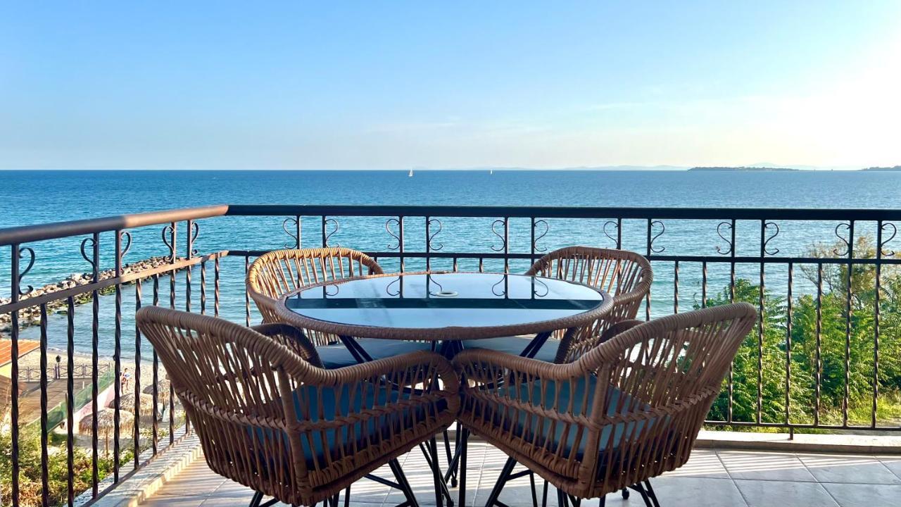 Beachfront Havana Święty Włas Zewnętrze zdjęcie